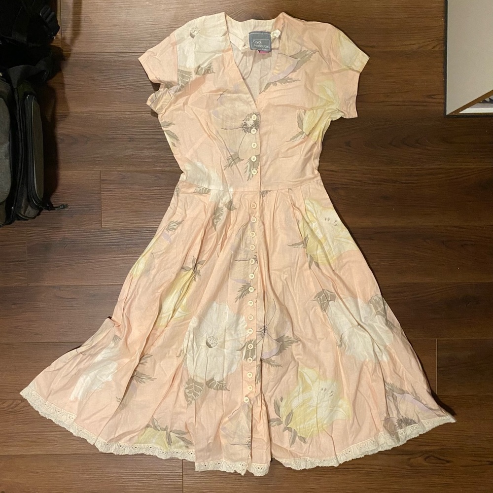 Vintage Carol Anderson Petites Button Up Day Dress Pale Pink Yellow Cream Floral